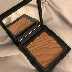 BUXOM Bronzer In Tahiti